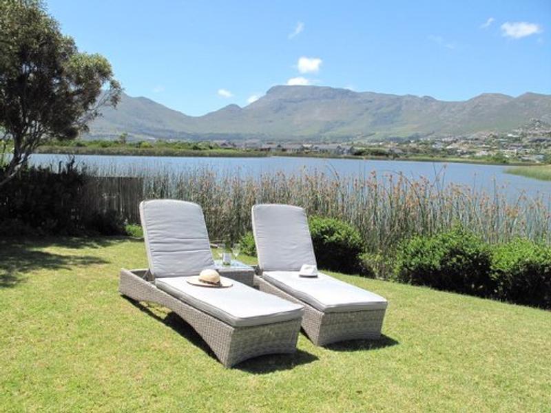 To Let 3 Bedroom Property for Rent in Lake Michelle Western Cape